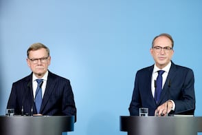 Alemania responsabiliza a Rusia por ataque híbrido con drones en aeropuerto de Leipzig; anuncia cierre de consulado ruso