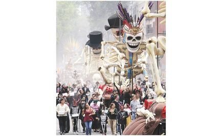 Celebrarán el Día de Muertos con desfile en el Zócalo