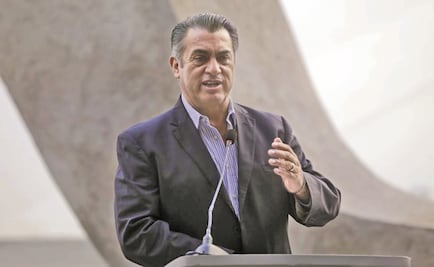 Dice "El Bronco" que "mochar" mano no es ocurrencia
