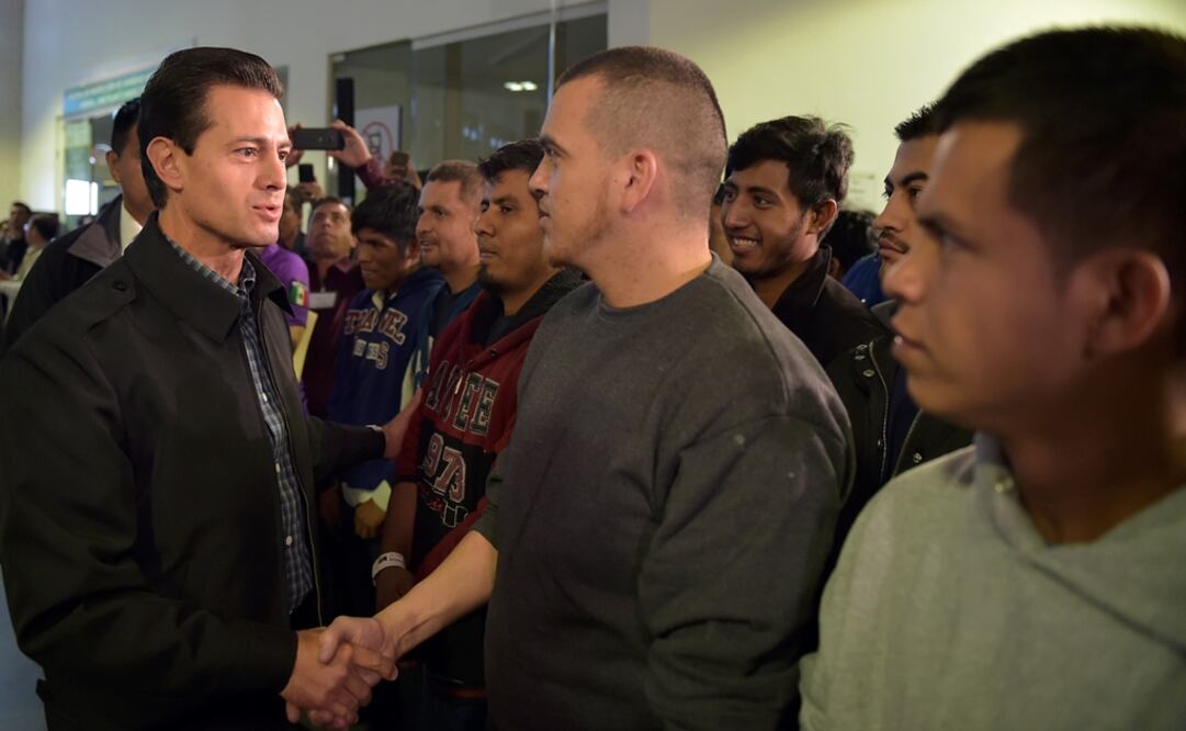 El presidente Enrique Peña Nieto dio la bienvenida el día de ayer a connacionales repatriados de los Estados Unidos. Foto: Cortesía Presidencia