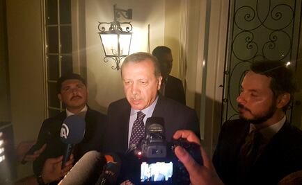 Erdogan señala al opositor Gülen de urdir intento de golpe