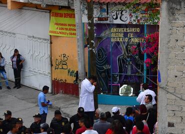 Matan a presunto narcomenudista frente a altar de la Santa Muerte en Barrio Norte