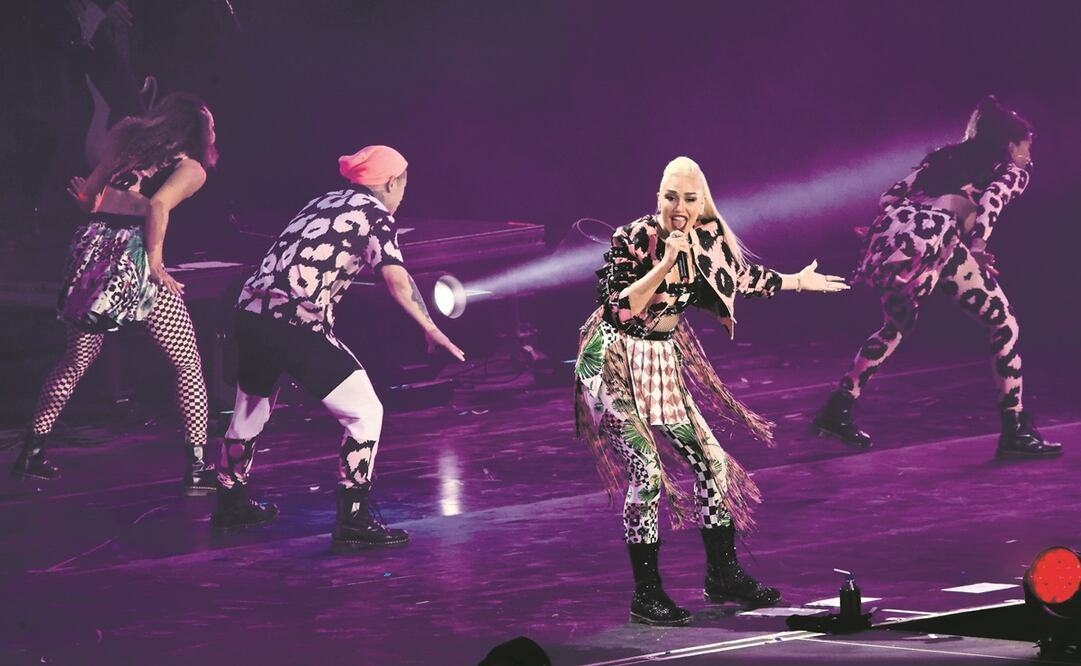 La cantante estadounidense no dejó de bailar e interactuar con sus seguidores, tal como lo ha hecho desde 1986, cuando debutó con el grupo No Doubt. FOTOS: GERMÁN ESPINOSA/ EL UNIVERSAL