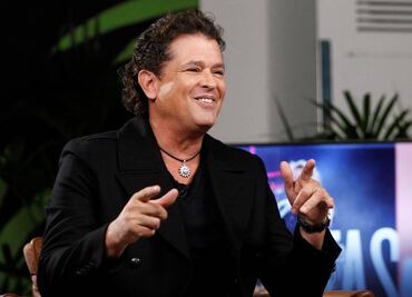 Me veo en actitud de papá con Maluma: Carlos Vives