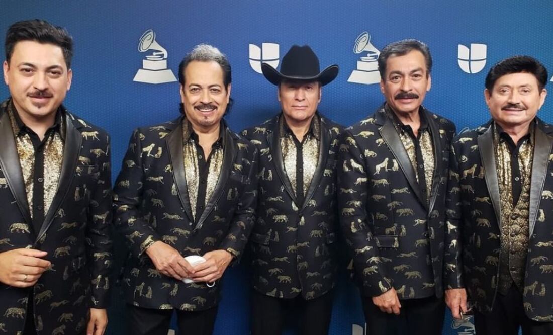 Los Tigres del Norte en los premios Grammy. Fuente: Instagram @lostigresdelnorte