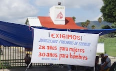 SNTE cumple más de 24 horas toma de planta de Pemex en Oaxaca; maestros alistan protestas en aeropuerto y casetas