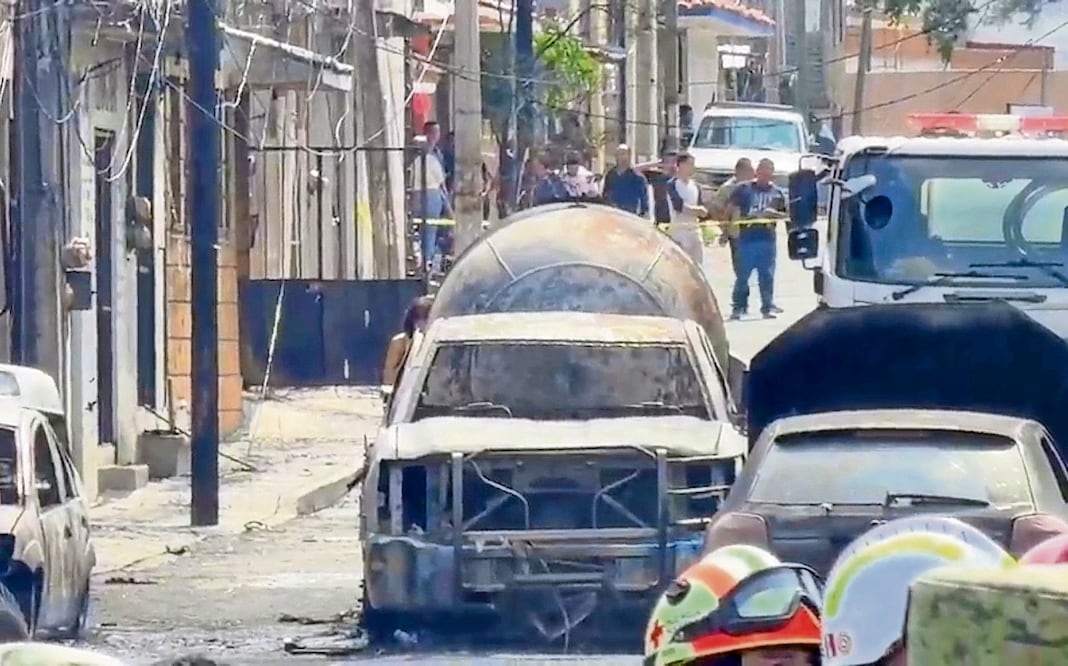 La explosión de la pipa de gas en la colonia Las Granjas dejó 21 lesionados y múltiples daños a viviendas e infraestructura urbana. Foto: Especial