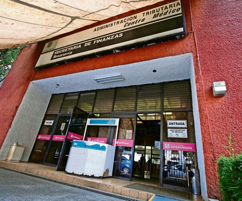 La Secretaría de Finanzas refirió que el impuesto al predial recaudó 16 mil 934.3 millones de pesos, 7.1% más de lo estimado. Foto: Archivo EL UNIVERSAL