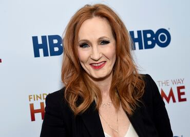 J.K. Rowling fundamenta su opinión sobre el género en sus vivencias de violencia machista