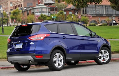 Ford Escape bajo investigación por problemas de motor