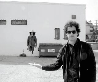 Omar Rodríguez-López pasa del rock a los hombres lobo