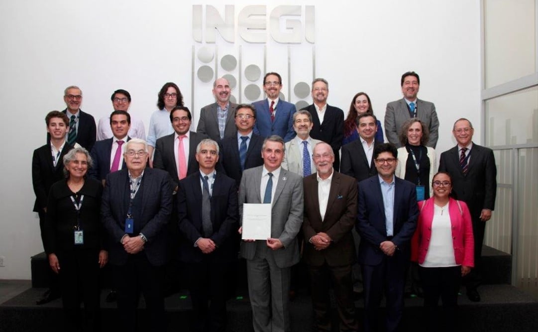 Recibe Inegi propuesta de Grupo de Expertos para establecer un comité de fechado de los ciclos de la economía de México. Foto: Inegi