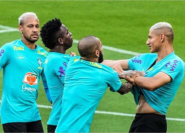 VIDEO: La pelea entre Richarlison y Vinicius en el entrenamiento de la Selección Brasileña