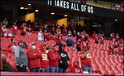 Aficionado sale positivo de Covid-19 tras partido de los Chiefs