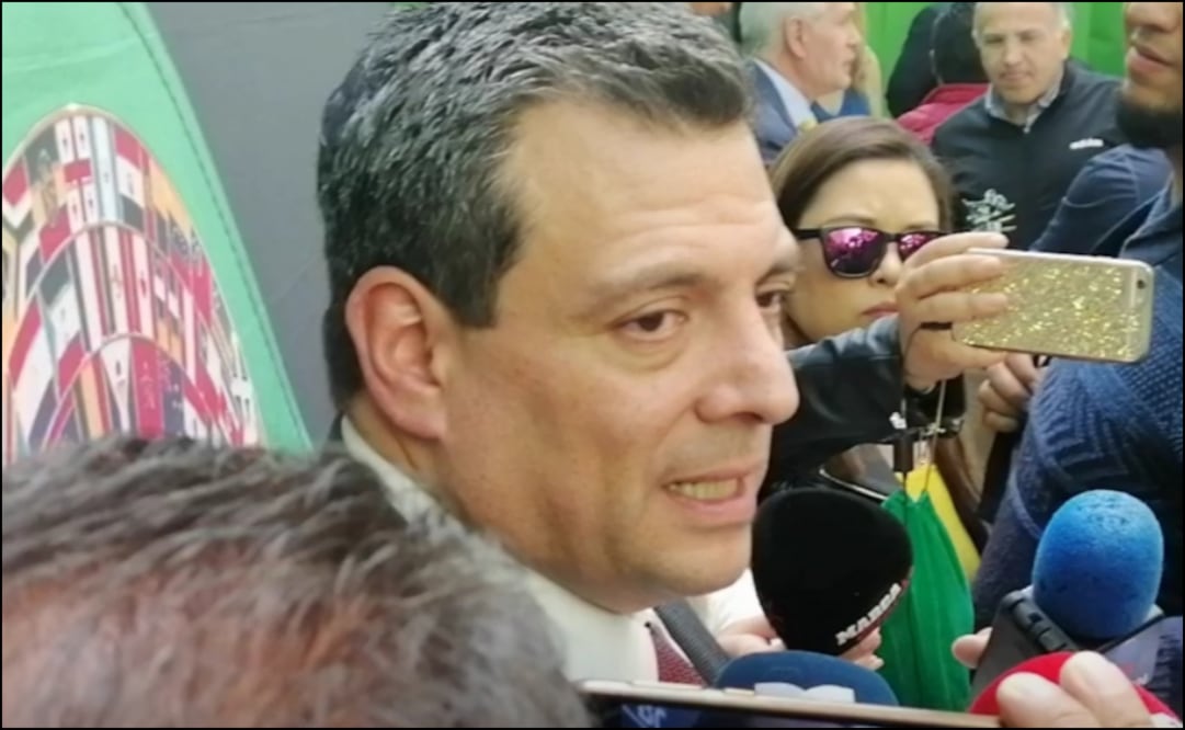 Mauricio Sulaimán, presidente del Consejo Mundial de Boxeo, después de una conferencia de prensa  (Alain Arenas).