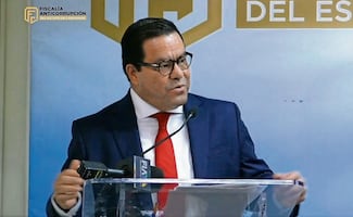 Fiscal Anticorrupción carga contra Corral 