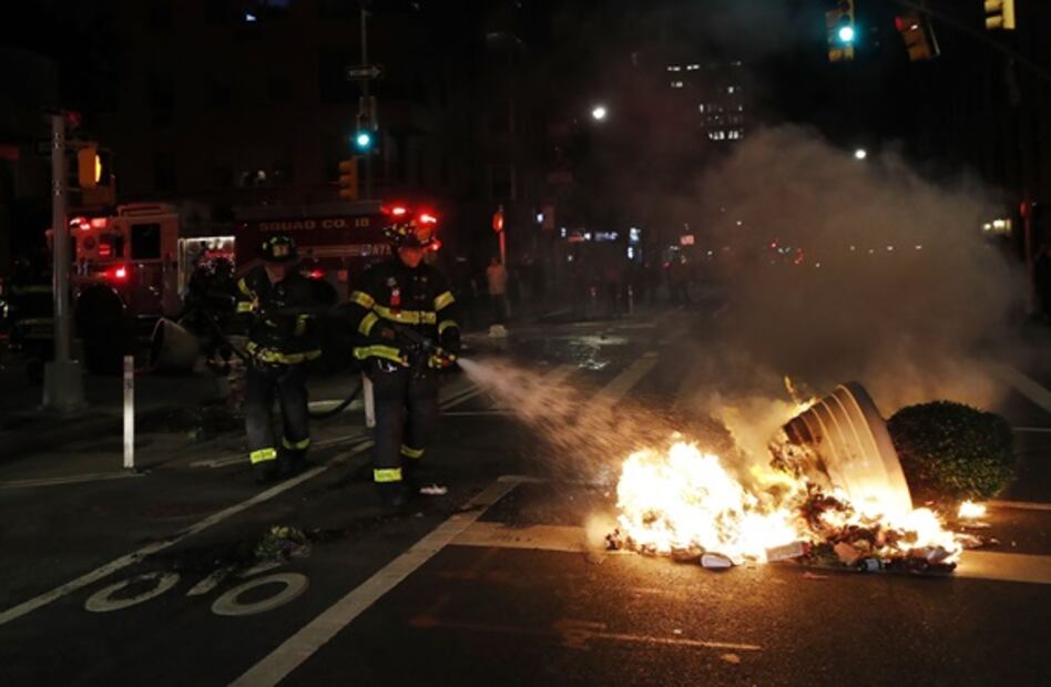 Protestas en Nueva York dejan 345 detenidos y 33 policías heridos