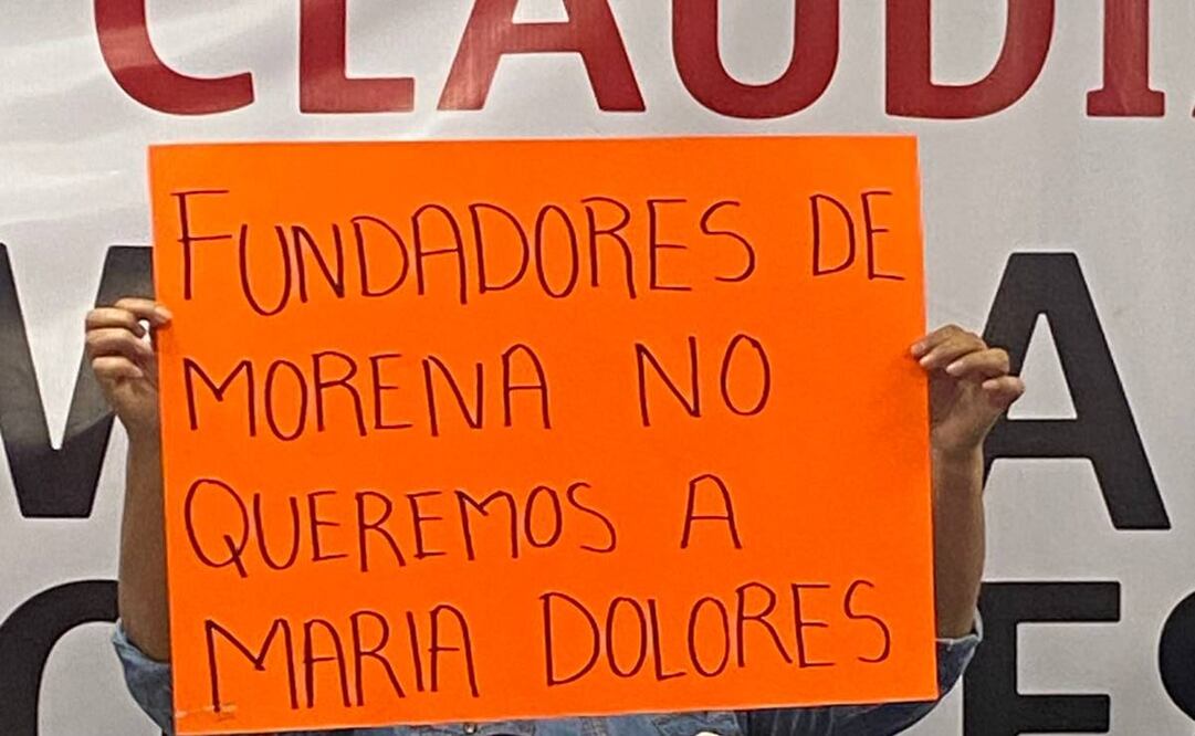 Los fundadores y promotores del Movimiento Morena Sonora, gritaron “Claudia Si, María Dolores No”. Foto: especial