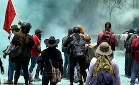 Segob llama a la CNTE a protestar de forma pacífica; maestros acusan doble discurso, represión y hostigamiento