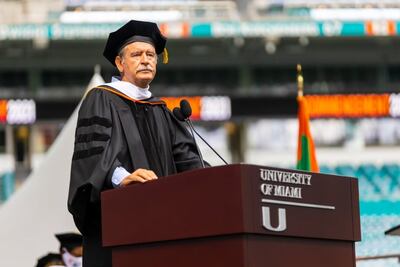 Fox presume reconocimiento honoris causa: presidente neoliberal 10, populista 0 