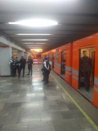Usuarios en redes reportan fallas en Línea 6 del Metro