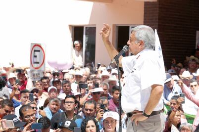 AMLO paga por adelantado avioneta