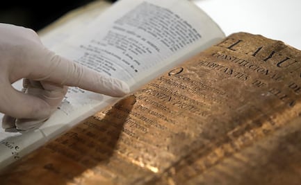 Documento en hojas de oro revela secreto de Puebla en tiempos de la Independencia