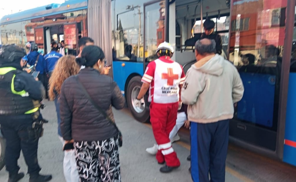 Accidente de una unidad del Trolebús Santa Martha-Chalco. Foto: especial