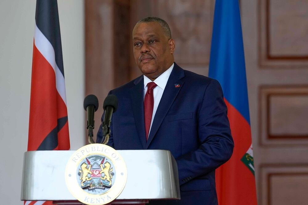 El ahora exprimer ministro de Haití Garry Conille, quien fue destituido, en medio de la crisis política y social haitiana. Foto: AP
