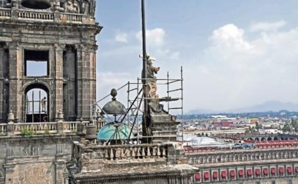 Ingeniería de punta para mover esculturas de la Catedral  