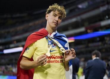 Igor Lichnovsky seguirá como jugador del América