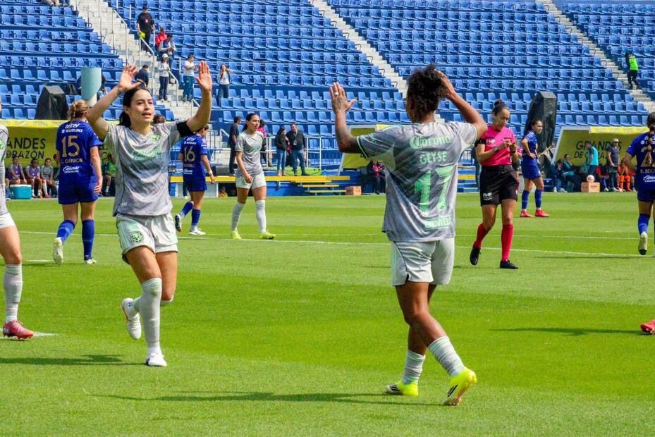 América y Pumas en el Clásico Capitalino de la Liga MX Femenil - Foto: Maritza Villagómez/EL GRÁFICO