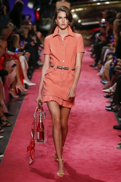 Guía para combinar el Living Coral, color de este año