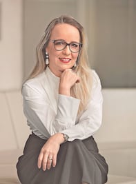 Cynthia Leppäniemi celebra la evolución de las mujeres