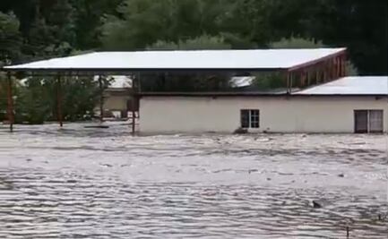 Lluvias provocan fuertes inundaciones en Nuevo Casas Grandes, Chihuahua; no se reportan lesionados o fallecidos 