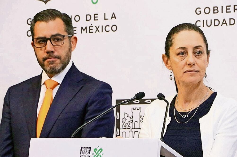 Jesús Orta, secretario de Seguridad Ciudadana, y Claudia Sheinbaum, jefa de Gobierno de la Ciudad de México, ayer en el anuncio del operativo / ESPECIAL