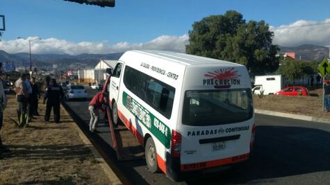 Choque de vehículos deja 12 lesionados en Hidalgo