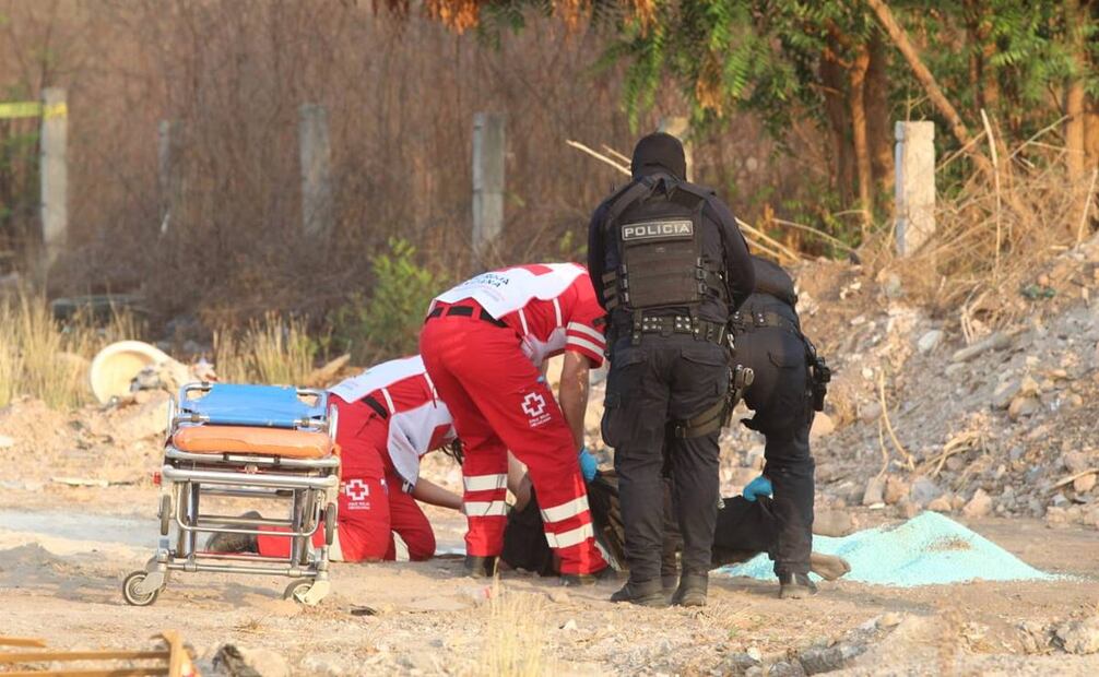 Hallan cuerpos junto a torres de pastillas de fentanilo / Foto: Especial