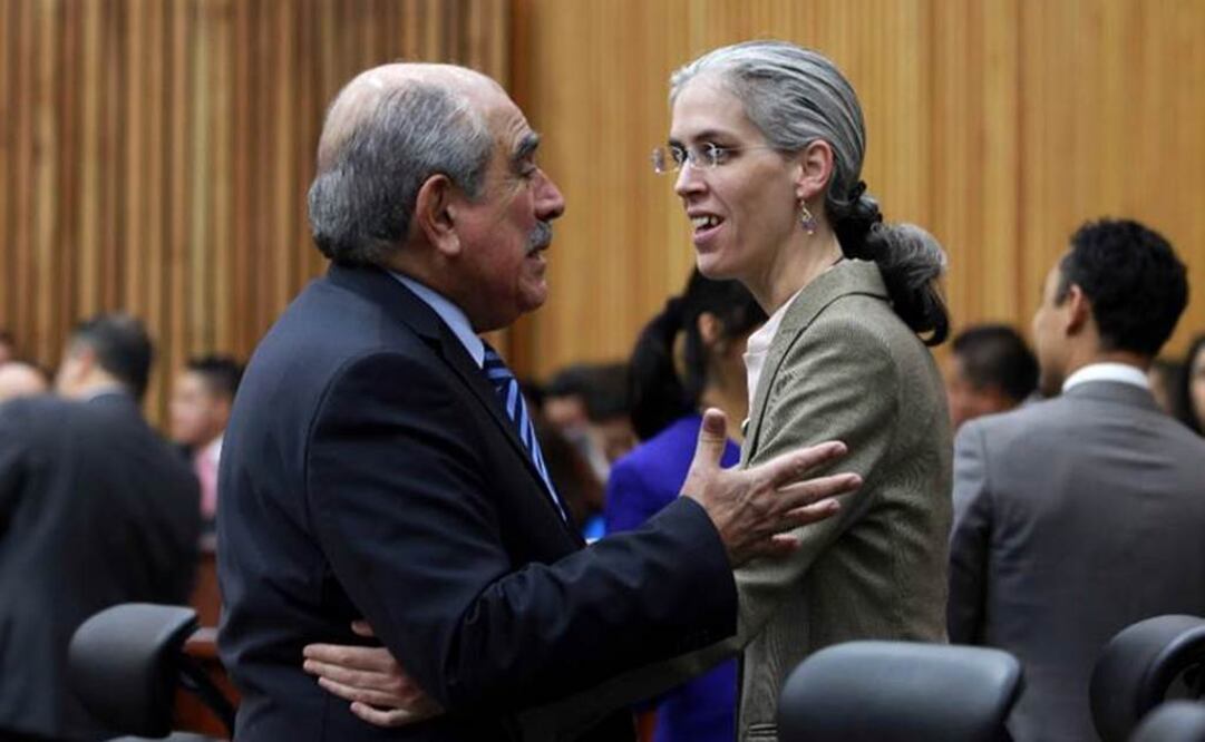 El INE llamó a los  partidos a actuar con responsabilidad en los recuentos, y a las instancias de seguridad a mantener el resguardo de las instalaciones. (Foto: Juan Boites/EL UNIVERSAL)