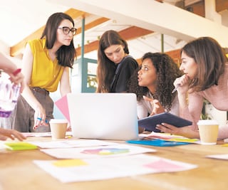 UE monitorea y se compromete con la propiedad intelectual