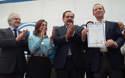 Anaya asume presidencia de Acción Nacional