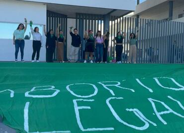 Diputados de Yucatán despenalizan parcialmente el aborto; mujeres podrán interrumpir su embarazo hasta las 12 semanas