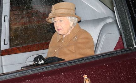 Reina Isabel llama a reunión familiar para discutir futuro de Enrique y Meghan