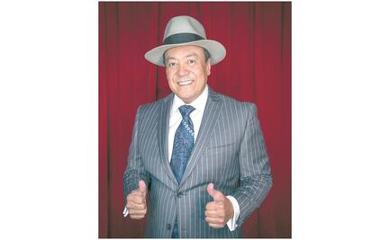 Carlos Cuevas no sabe si reír o llorar