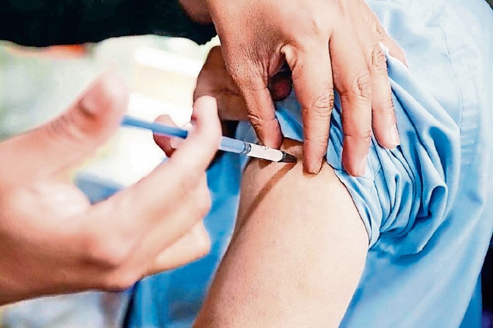 La Secretaría de Salud informó que las entidades con mayor número de casos son: Colima, Nuevo León, Nayarit, Guerrero y San Luis Potosí. (ARCHIVO EL UNIVERSAL)