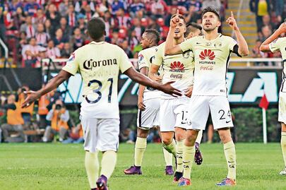 Las Águilas de La Volpe son poco “posesivas"