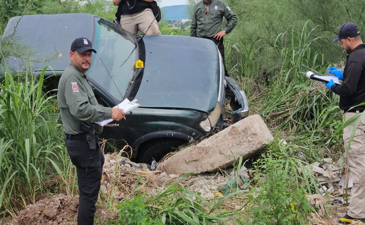 Policías persiguen y balean a ocupantes de una camioneta en Sinaloa; hay 2 heridos. Foto: Cortesía