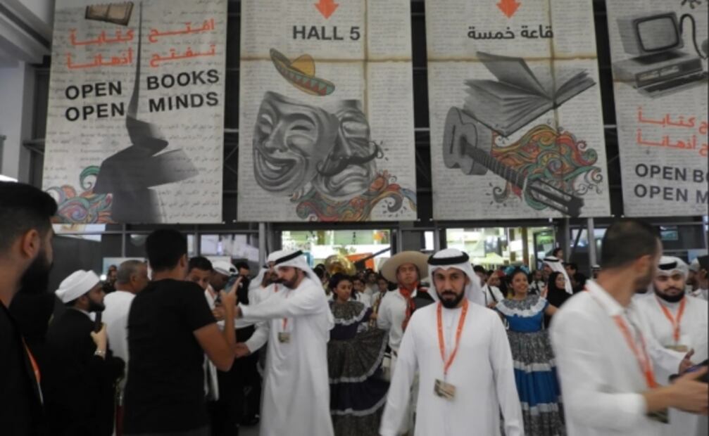 Ballet de Oaxaca vence dengue y roba escena en la feria del libro de Sharjah