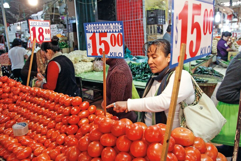 Analistas elevan pronóstico de inflación a 5.40%