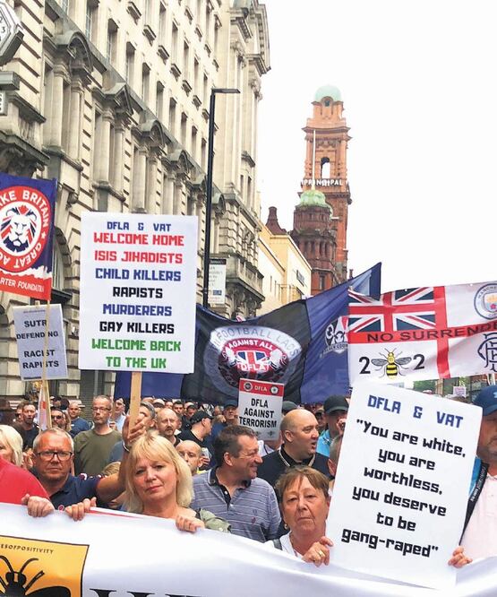 La historia, dividida en temáticas, retoma casos de odio en del mundo, el origen y la esperanza de terminar con él. DISCOVERY